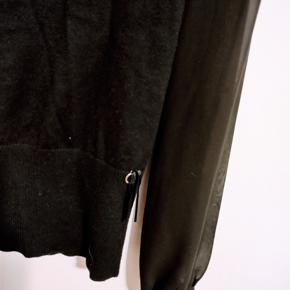 Esprit black collared top with full sleeves that are sheer and faux layered appe - Picture 2 of 4